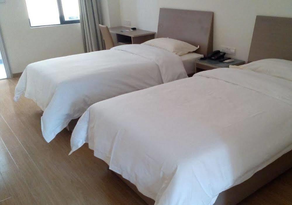 Dongguan Silver World Garden Hotel Εξωτερικό φωτογραφία